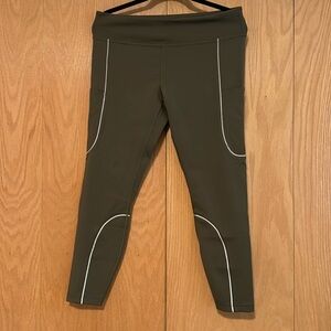 EUC Outdoor voices legging